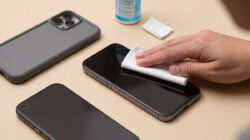 Tips Merawat Layar Smartphone Agar Tidak Mudah Terkena Goresan Dan Tetap Awet